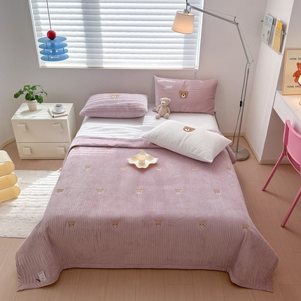 漫调家纺 2023新款ins风小熊刺绣宝宝绒款床盖三件套 豆沙