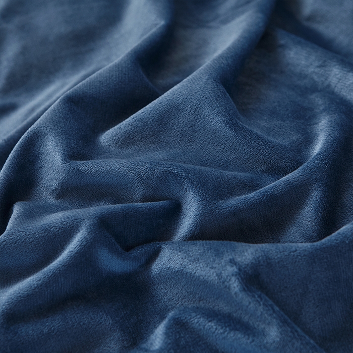 91家纺网 家纺一手货源 找家纺 罗艺轩 2024新款欧洲风情宝宝绒可拆卸夹棉床裙四件套 宝石蓝