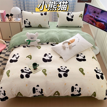 91家纺网 家纺一手货源 找家纺 星期八 2023新款210g双面牛奶绒印花四件套 小熊猫