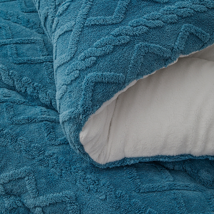 91家纺网 家纺一手货源 找家纺 雅蔓依 2025新款塔芙绒羊羔绒冬被被子被芯 宝石蓝