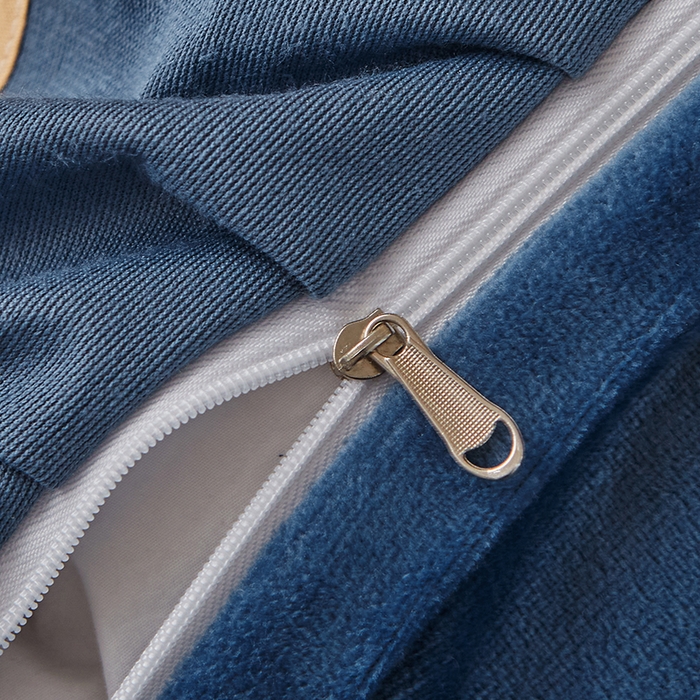 91家纺网 家纺一手货源 找家纺 罗艺轩 2024新款欧洲风情宝宝绒可拆卸夹棉床裙三件套 宝石蓝