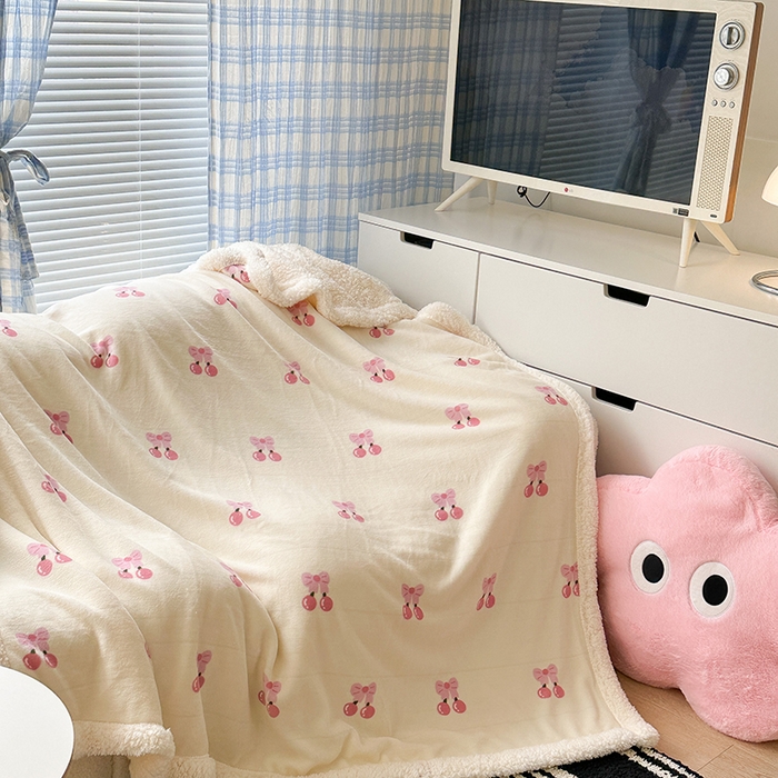 91家纺网 家纺一手货源 找家纺 （总）昔可家纺 2023新款ins风牛奶绒羊羔绒印花毛毯（风格二）