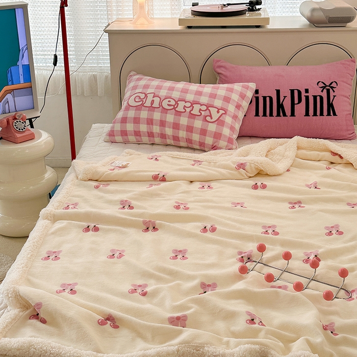 91家纺网 家纺一手货源 找家纺 （总）昔可家纺 2023新款ins风牛奶绒羊羔绒印花毛毯（风格一）