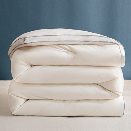 91家纺网 家纺一手货源 找家纺 天瑜家纺 2023新款喷气全棉A类无荧光大豆冬被子被芯白色