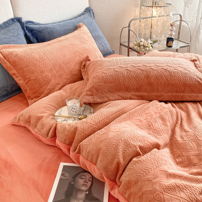 91家纺网 家纺一手货源 找家纺 寐居家纺 2023年高克重烂花牛奶绒四件套 韩式烂花-橘色