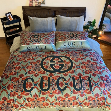 91家纺网 家纺一手货源 找家纺 色鬼 2023新款潮牌印花牛奶绒四件套直播 晚星绿