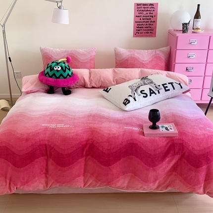 91家纺网 家纺一手货源 找家纺 （总）美乐迪 2023新款牛奶绒套件