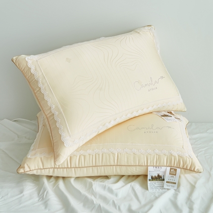 拾光枕芯 2023新款羊绒蕾丝枕 米黄