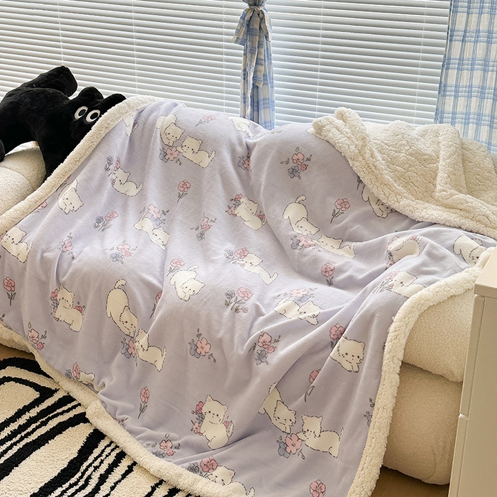 91家纺网 家纺一手货源 找家纺 昔可家纺 2023新款ins风牛奶绒羊羔绒印花毛毯（风格二） 花花小猫咪