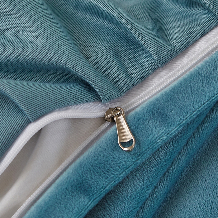 91家纺网 家纺一手货源 找家纺 罗艺轩 2024新款欧洲风情宝宝绒可拆卸夹棉床裙三件套 绅士蓝