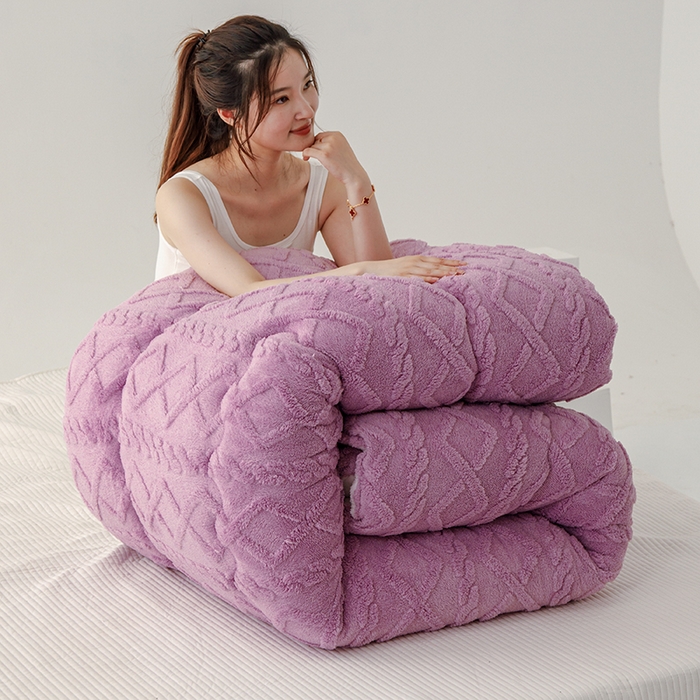 91家纺网 家纺一手货源 找家纺 雅蔓依 2025新款塔芙绒羊羔绒冬被被子被芯 香芋紫