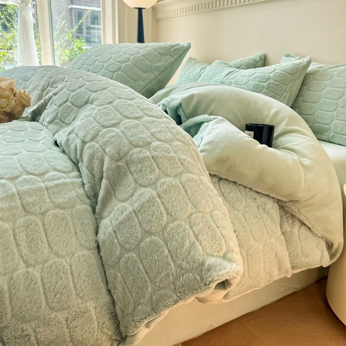 91家纺网 家纺一手货源 找家纺 慕尚家纺 2025新款280g兔毛绒四件套-洛卡 洛卡嫩绿