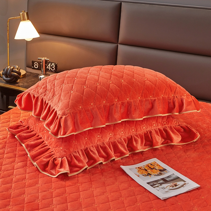 91家纺网 家纺一手货源 找家纺 罗艺轩 2024新款欧洲风情宝宝绒可拆卸夹棉床裙四件套 爱玛橙