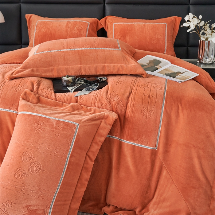 91家纺网 家纺一手货源 找家纺 榻尚家居 2023新款秋冬暖绒Queen系列-玫瑰花园 暖焦糖