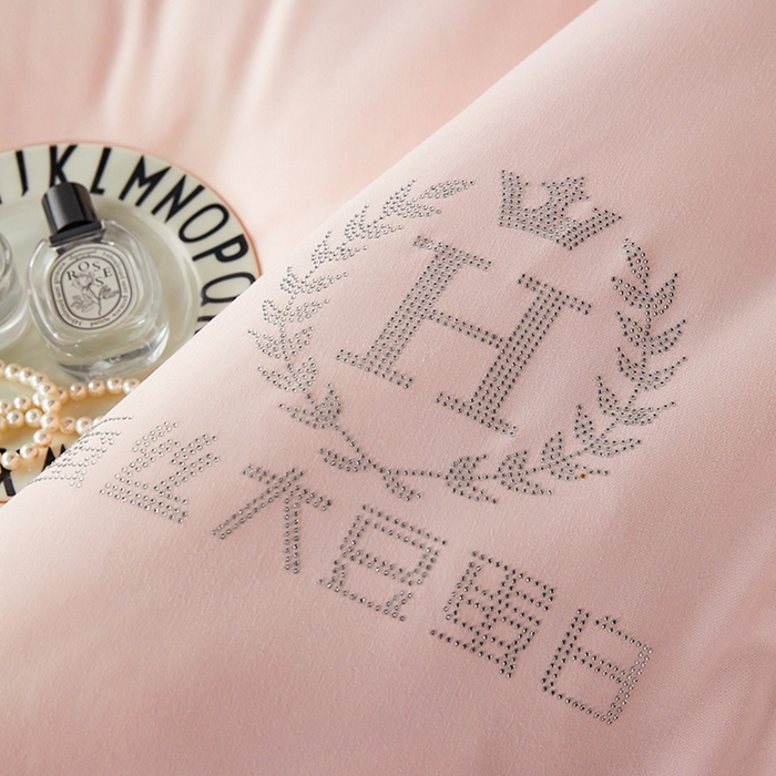 91家纺网 家纺一手货源 找家纺 丽卡家纺  家居馆 2023新款米娜蚕丝子母被 粉玉色