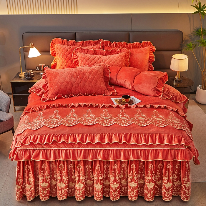 91家纺网 家纺一手货源 找家纺 罗艺轩 2024新款欧洲风情宝宝绒可拆卸夹棉床裙四件套 爱玛橙