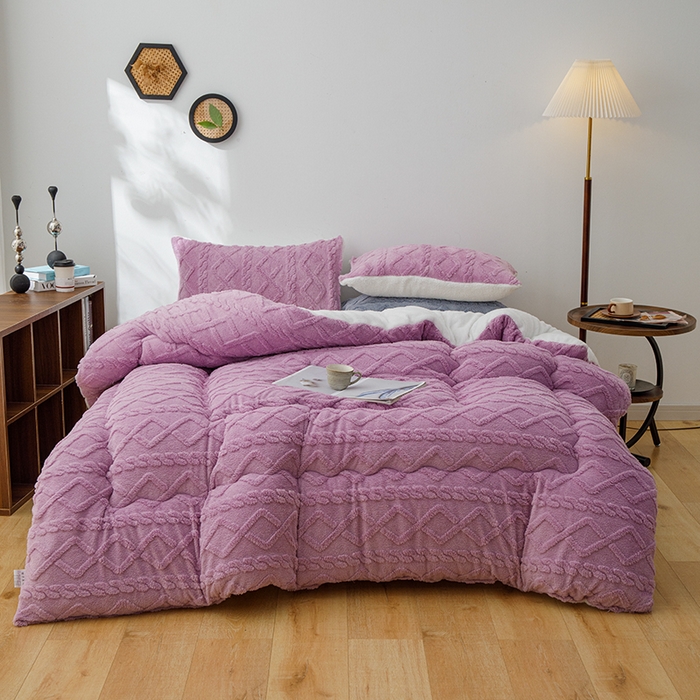 91家纺网 家纺一手货源 找家纺 雅蔓依 2025新款塔芙绒羊羔绒冬被被子被芯 香芋紫