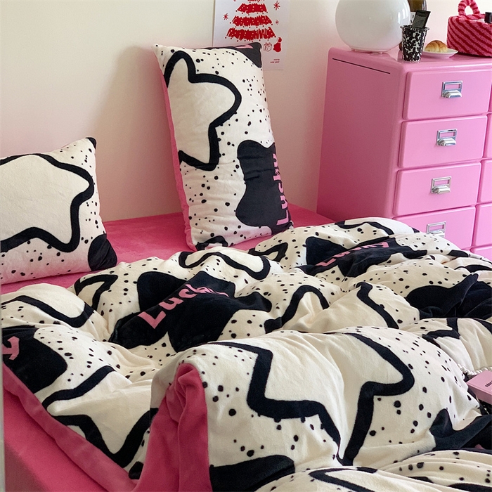 91家纺网 家纺一手货源 找家纺 星期八 2023新款210g双面牛奶绒印花四件套 星星