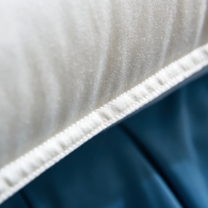 91家纺网 家纺一手货源 找家纺 拾光枕芯 2023新款天丝山茶花枕芯 白色