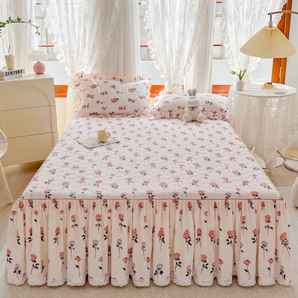 91家纺网 家纺一手货源 找家纺 （总）恋尚 2023新款小竹棉提花床笠式夹棉床裙