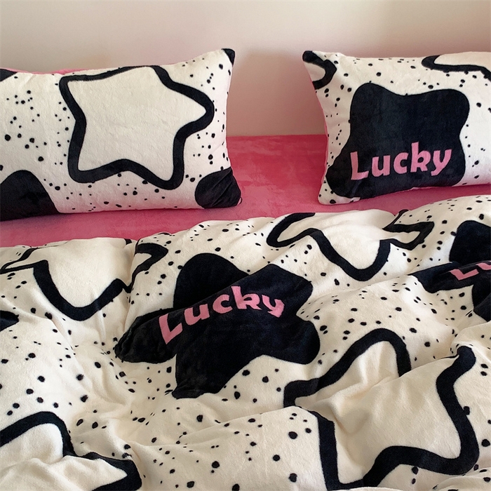 91家纺网 家纺一手货源 找家纺 星期八 2023新款210g双面牛奶绒印花四件套 星星