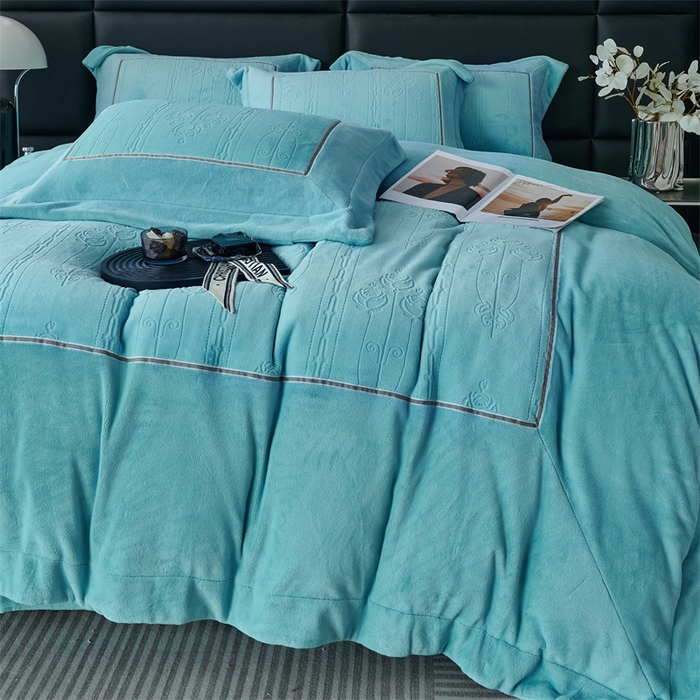 91家纺网 家纺一手货源 找家纺 榻尚家居 2023新款秋冬暖绒Queen系列-玫瑰花园 松石绿