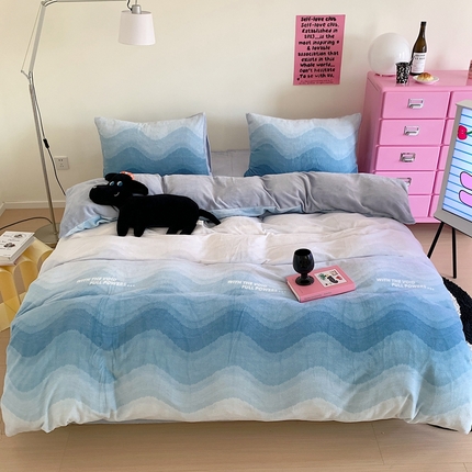 91家纺网 家纺一手货源 找家纺 美乐迪 2023新款牛奶绒套件 暮光蓝