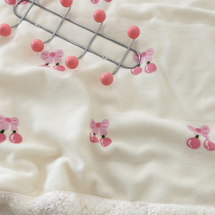 91家纺网 家纺一手货源 找家纺 （总）昔可家纺 2023新款ins风牛奶绒羊羔绒印花毛毯（风格一）