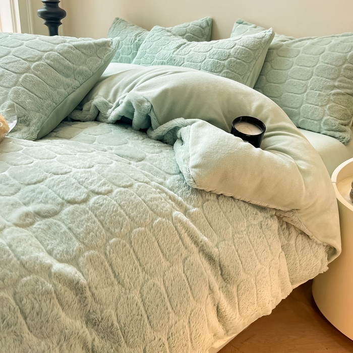 91家纺网 家纺一手货源 找家纺 慕尚家纺 2025新款280g兔毛绒四件套-洛卡 洛卡嫩绿