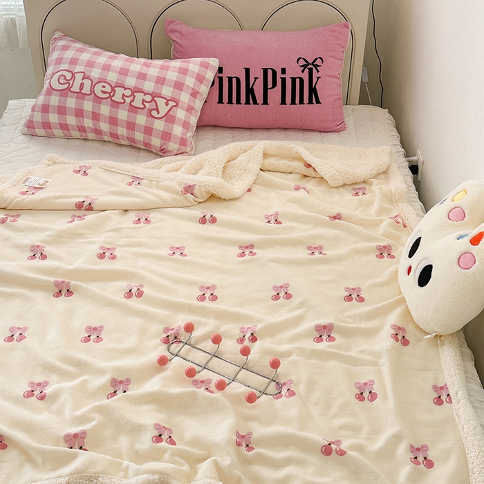 91家纺网 家纺一手货源 找家纺 （总）昔可家纺 2023新款ins风牛奶绒羊羔绒印花毛毯（风格一）