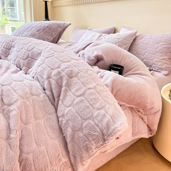 91家纺网 家纺一手货源 找家纺 慕尚家纺 2025新款280g兔毛绒四件套-洛卡 洛卡-风铃紫