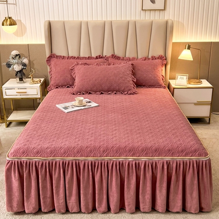 91家纺网 家纺一手货源 找家纺 （总）恋尚 2023新款加厚高克重蜜桃绒床笠式床裙可脱卸
