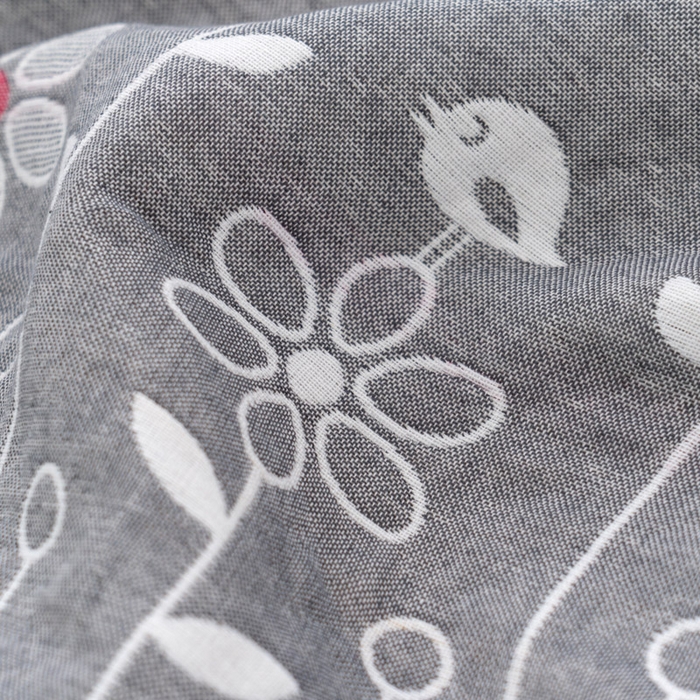 91家纺网 家纺一手货源 找家纺 朴尔家纺-毛巾被 2023新款特惠混纺棉质三层纱布独版AB面枕巾 花中细语灰