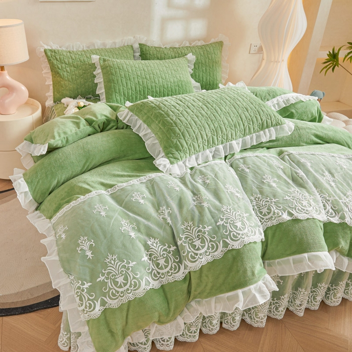 91家纺网 家纺一手货源 找家纺 虹星家纺 2023新款牛奶绒夹棉床裙套件清新系列-床裙款四件套 清新-牛油果绿
