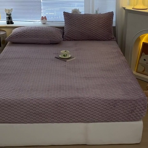 91家纺网 家纺一手货源 找家纺 欧邦 新款A类提花豆豆绒金龟绒床笠 床笠-魅力紫