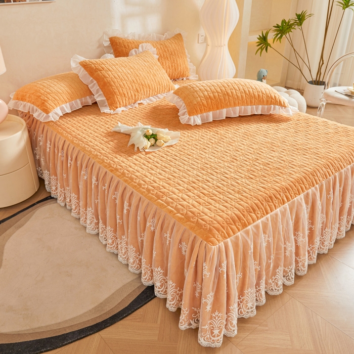 91家纺网 家纺一手货源 找家纺 虹星家纺 2023新款牛奶绒夹棉床裙套件清新系列-床裙款单床裙  清新-吴咖