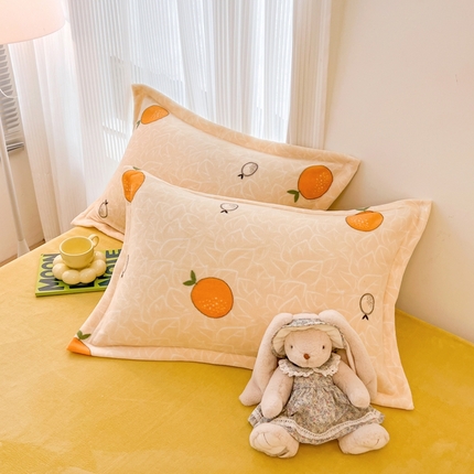 91家纺网 家纺一手货源 找家纺 （总）寐居家纺 2023新款小清新牛奶绒印花枕套