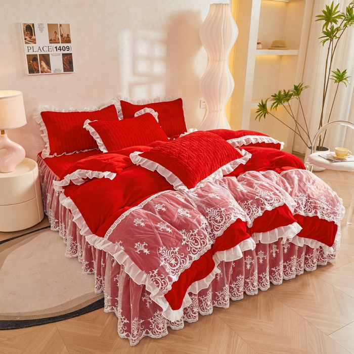 91家纺网 家纺一手货源 找家纺 虹星家纺 2023新款牛奶绒夹棉床裙套件清新系列-床裙款四件套 清新-中国红