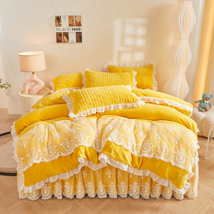 91家纺网 家纺一手货源 找家纺 虹星家纺 2023新款牛奶绒夹棉床裙套件清新系列-床裙款四件套 清新-鹅黄