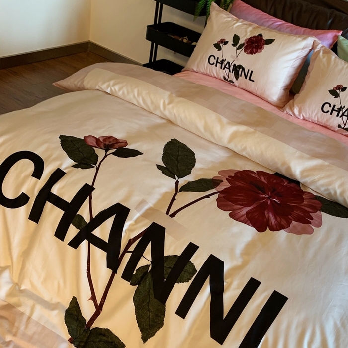 91家纺网 家纺一手货源 找家纺 花沐 2023新款ab版纯棉数码四件套 一只花芽