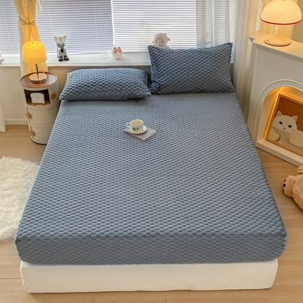 91家纺网 家纺一手货源 找家纺 （总）欧邦 新款A类提花豆豆绒金龟绒床笠