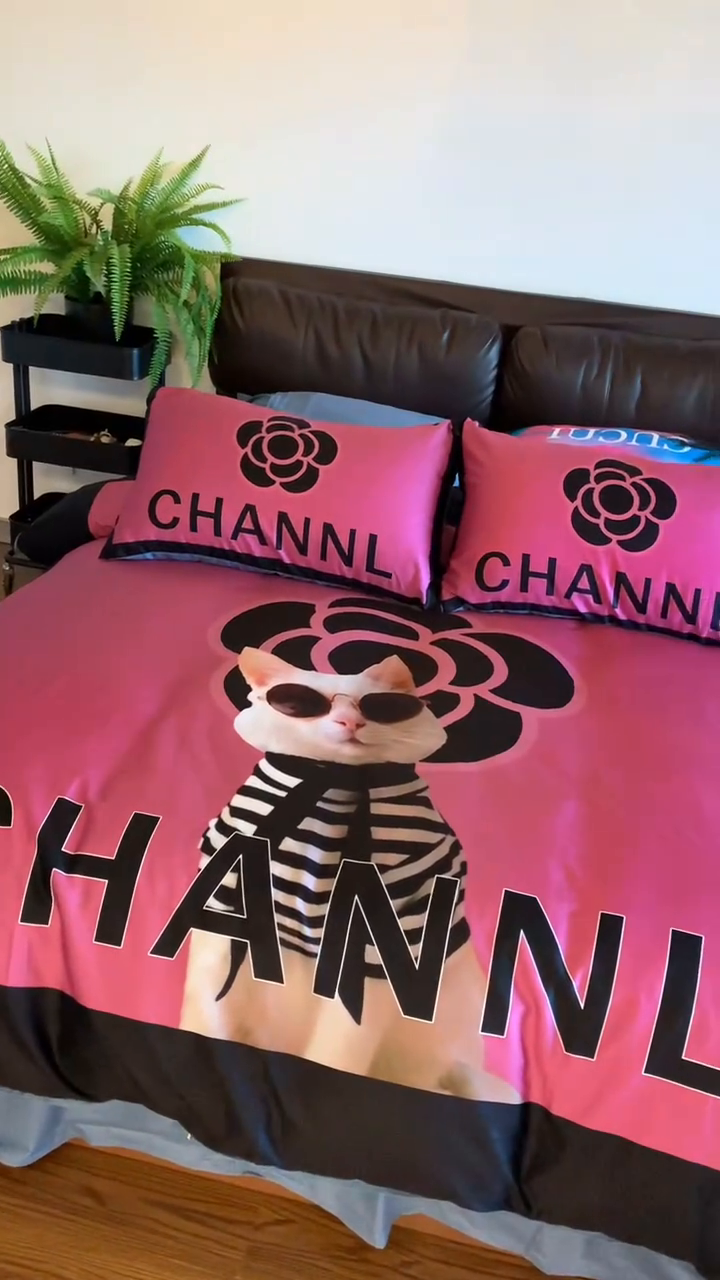 91家纺网 家纺一手货源 找家纺 花沐 2023新款ab版纯棉数码四件套 是个甜仔