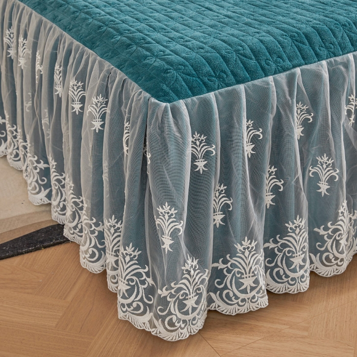 91家纺网 家纺一手货源 找家纺 虹星家纺 2023新款牛奶绒夹棉床裙套件清新系列-床裙款单床裙  清新-孔雀兰