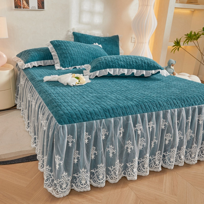 91家纺网 家纺一手货源 找家纺 虹星家纺 2023新款牛奶绒夹棉床裙套件清新系列-床裙款单床裙  清新-孔雀兰