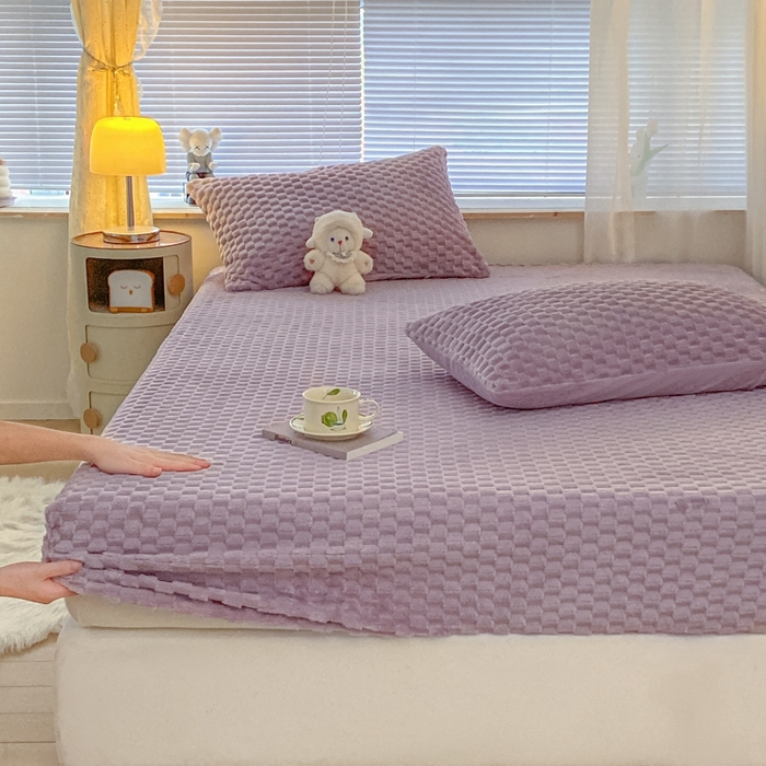 91家纺网 家纺一手货源 找家纺 欧邦 新款A类提花豆豆绒金龟绒床笠 床笠-魅力紫