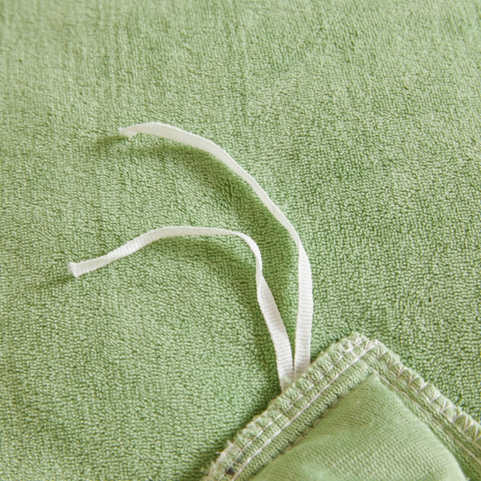 91家纺网 家纺一手货源 找家纺 虹星家纺 2023新款牛奶绒夹棉床裙套件清新系列-床裙款四件套 清新-牛油果绿