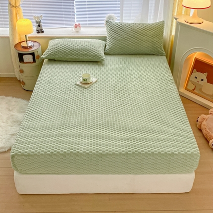 91家纺网 家纺一手货源 找家纺 欧邦 新款A类提花豆豆绒金龟绒床笠 床笠-豆绿