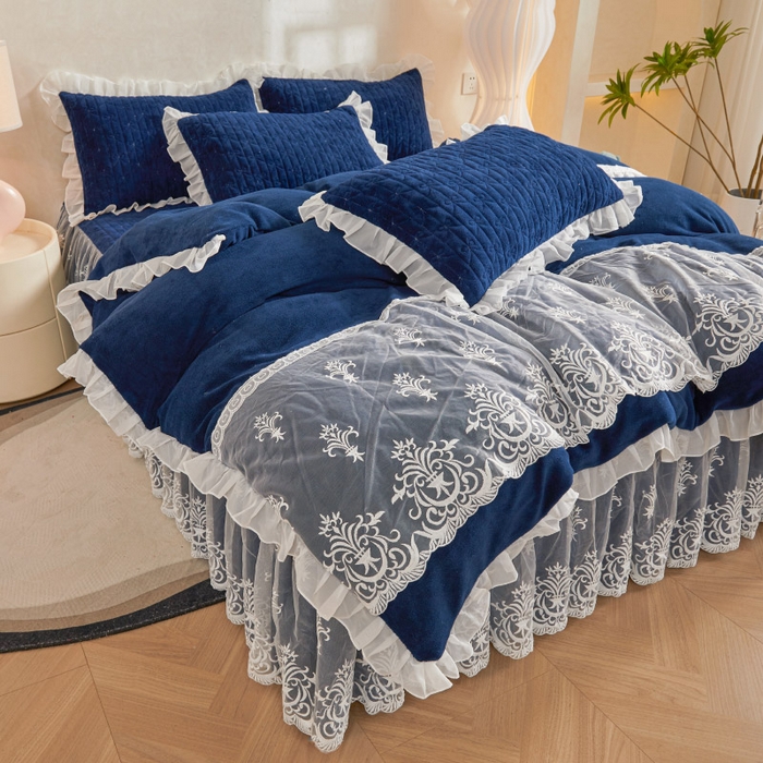 91家纺网 家纺一手货源 找家纺 虹星家纺 2023新款牛奶绒夹棉床裙套件清新系列-床裙款四件套 清新-藏青