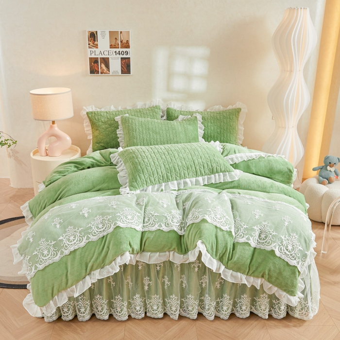 91家纺网 家纺一手货源 找家纺 虹星家纺 2023新款牛奶绒夹棉床裙套件清新系列-床裙款四件套 清新-牛油果绿