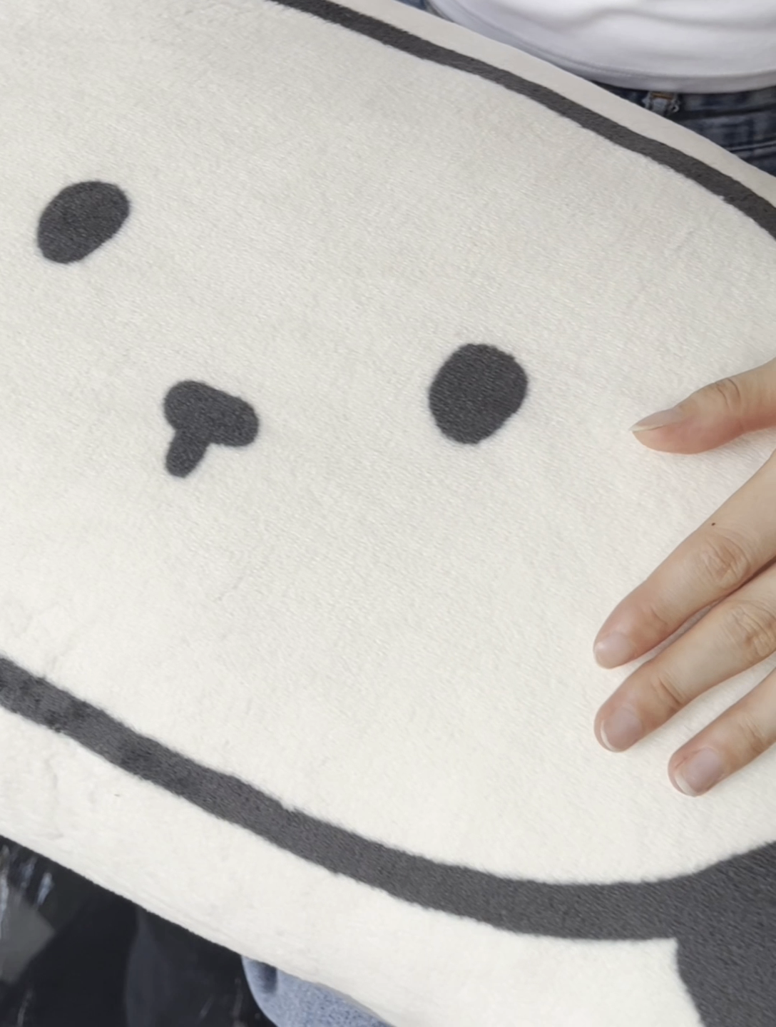 91家纺网 家纺一手货源 找家纺 潮邦创意家居 2025新款ins数码大版印花牛奶绒枕套单人枕 dog